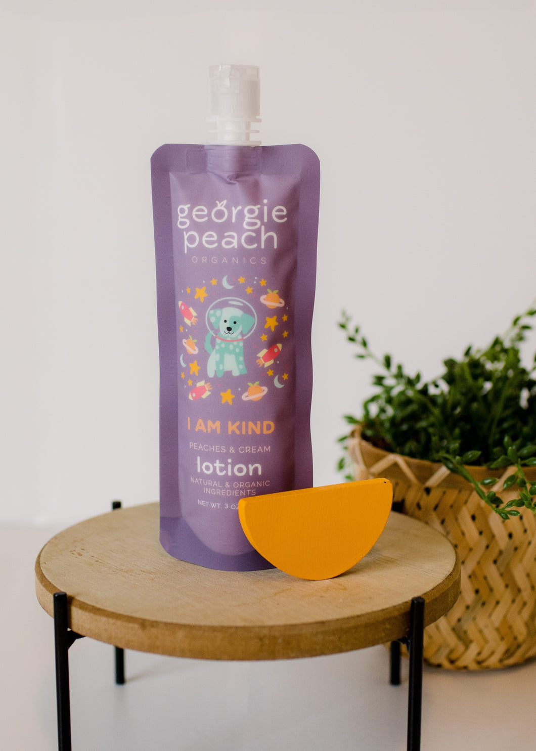 I AM KIND : Peaches & Cream Lotion